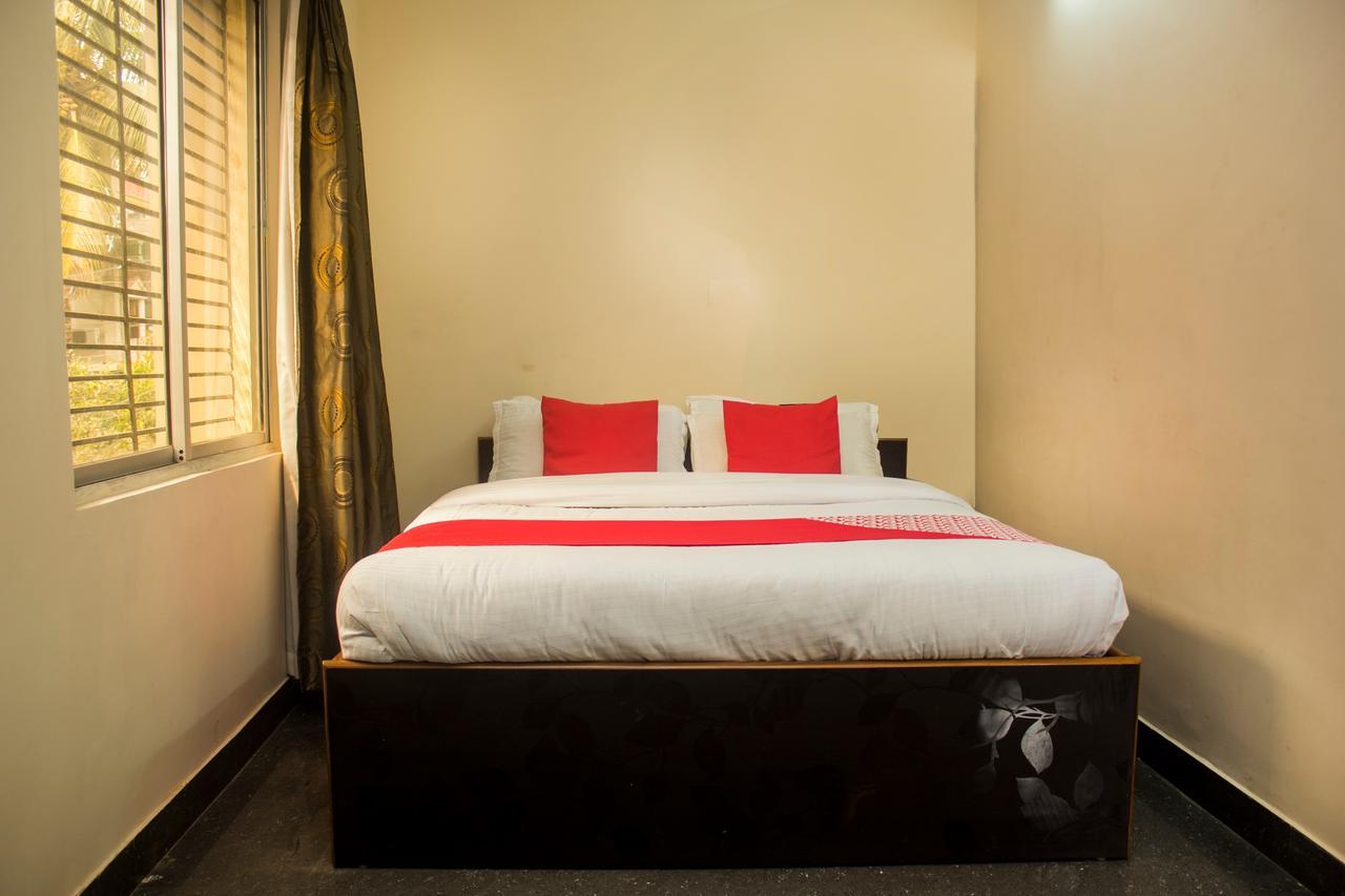 Oyo 13521 Sudhriti Hotel Siliguri Eksteriør bilde