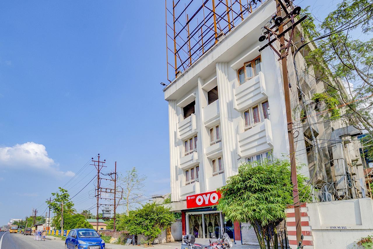 Oyo 13521 Sudhriti Hotel Siliguri Eksteriør bilde
