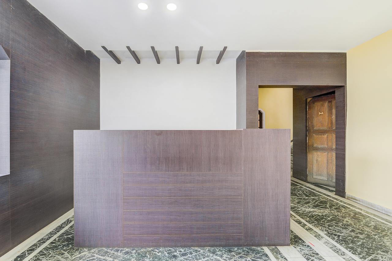 Oyo 13521 Sudhriti Hotel Siliguri Eksteriør bilde