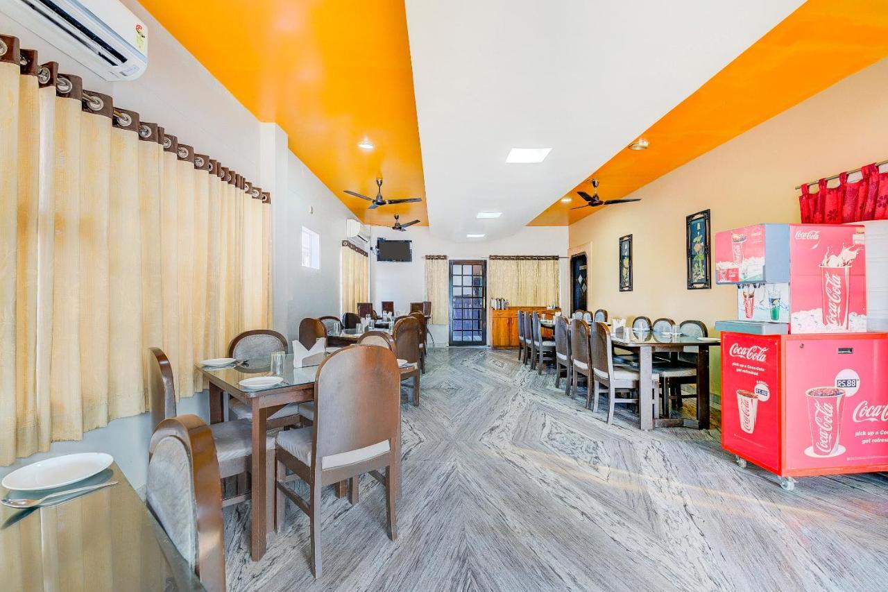 Oyo 13521 Sudhriti Hotel Siliguri Eksteriør bilde