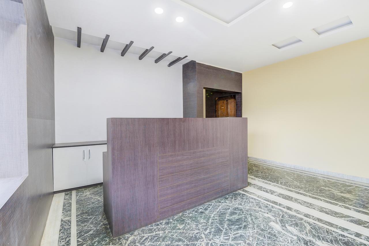 Oyo 13521 Sudhriti Hotel Siliguri Eksteriør bilde